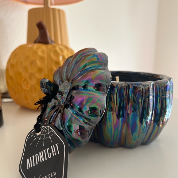 Midnight Iridescent Pumpkin 12oz Scented Candle - Picture 4 of 4